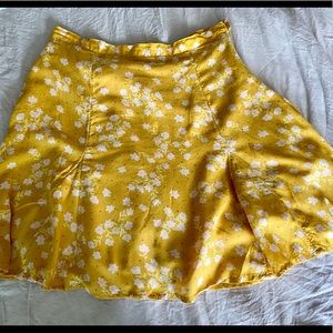 Billabong short flower print skirt